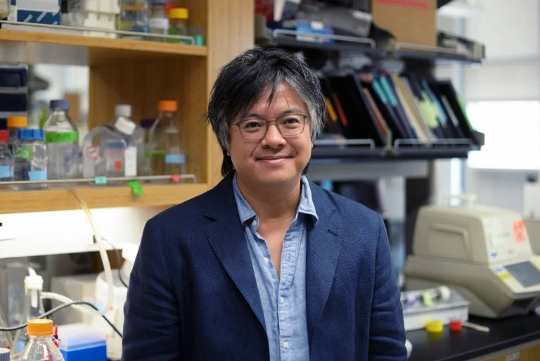 Dr. Jeffrey Huang